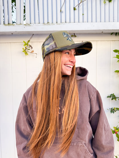 Camo Bow trucker Hat